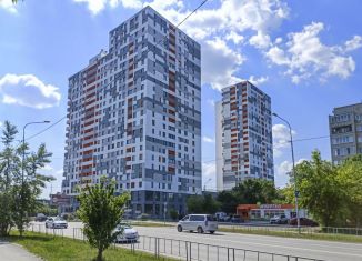 Продается 2-комнатная квартира, 69.4 м2, Тюмень, Центральный округ, улица Менжинского, 60