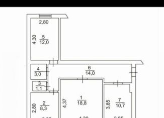 Продам 3-ком. квартиру, 68 м2, Батайск, улица Воровского, 11