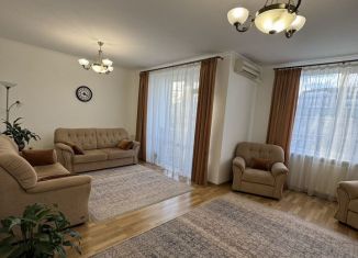 Продается 3-ком. квартира, 89.5 м2, Симферополь, Киевский район, Гурзуфская улица, 8