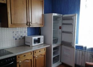 Сдам в аренду 1-ком. квартиру, 35 м2, Берёзовский, улица Гагарина, 17