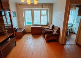 Продажа 3-ком. квартиры, 55 м2, Новгородская область, Парковая улица, 21