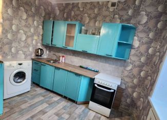 Сдам в аренду 2-комнатную квартиру, 45 м2, Осинники, улица Кирова, 4