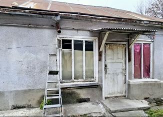 Продам многокомнатную квартиру, 80 м2, Северная Осетия, улица Кирова, 27