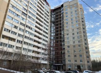 Продам трехкомнатную квартиру, 78.6 м2, Санкт-Петербург, Народная улица, 11к2, метро Обухово