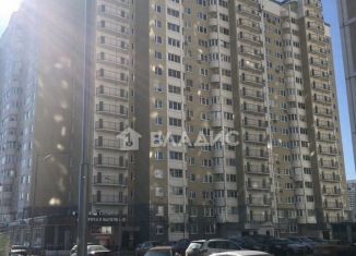 Продается 1-комнатная квартира, 38.3 м2, Московский, улица Лаптева, 4