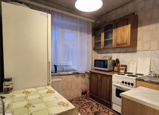 2-комнатная квартира на продажу, 42 м2, Коми, Советская улица, 12