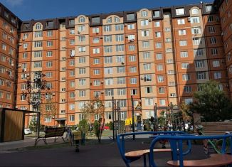 Продажа 2-ком. квартиры, 75 м2, Дагестан, проспект М. Омарова, 14А