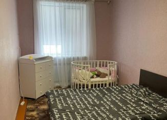 Сдам 2-комнатную квартиру, 49 м2, Гуково, улица Нахимова, 9