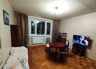 Сдам в аренду 1-комнатную квартиру, 40 м2, Москва, Курганская улица, 4, ВАО