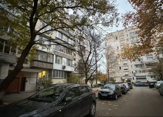 Продается 3-ком. квартира, 86 м2, Севастополь, улица Маршала Геловани, 15/17