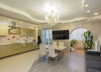 Продам 1-ком. квартиру, 62.9 м2, Тюмень, улица Немцова, 4