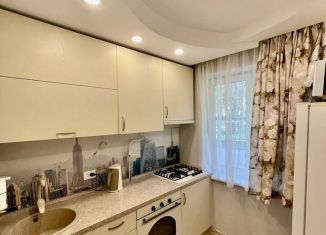 Продаю 2-ком. квартиру, 43 м2, Пермь, улица Мильчакова