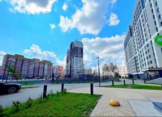 Продажа 2-комнатной квартиры, 53 м2, Тюмень, улица Новосёлов, 107, ЖК Москва