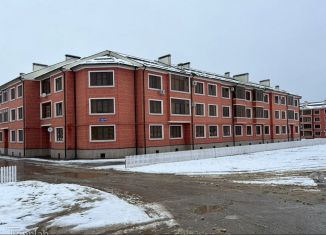 Продаю 2-комнатную квартиру, 68 м2, Нальчик, улица Шогенова, 75А