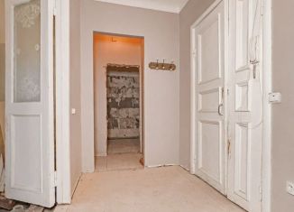 Продаю 2-комнатную квартиру, 48 м2, Кронштадт, Ленинградская улица, 3