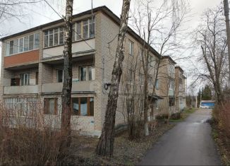 Продам 3-ком. квартиру, 57.5 м2, Калужская область, улица Крупской, 14