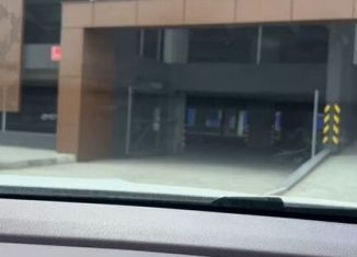 Сдаю в аренду машиноместо, 16 м2, Саратовская область, микрорайон Энгельс-9, 3