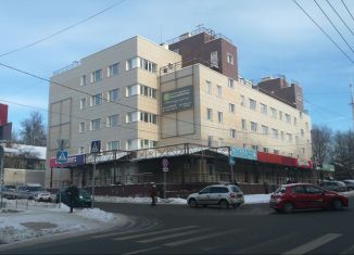 Сдаю торговую площадь, 160 м2, Калуга, улица Труда, 15, Московский округ