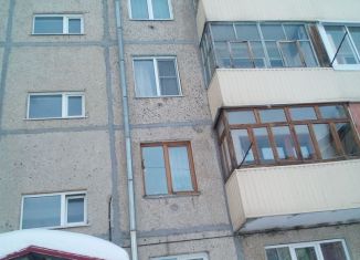 Продается 2-комнатная квартира, 45.3 м2, поселок городского типа Зеленогорский, Центральная улица, 16