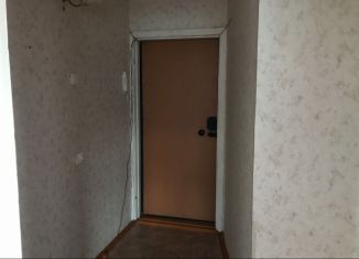 Сдача в аренду однокомнатной квартиры, 32.5 м2, Ревда, Российская улица, 46