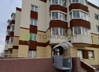 Продаю 3-комнатную квартиру, 87 м2, городской посёлок Дубровка, улица Томилина, 9
