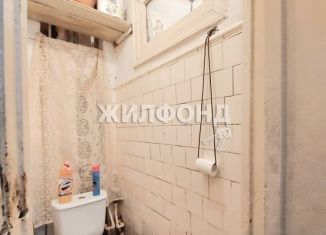 Продам 2-комнатную квартиру, 40 м2, Новосибирск, Сибирская улица, 40, Железнодорожный район