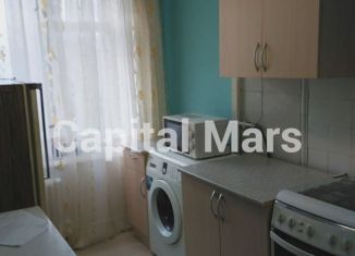 Сдается двухкомнатная квартира, 38 м2, Москва, улица Короленко, 1к9, улица Короленко