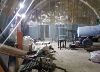 Сдаю в аренду склад, 680 м2, село Лопатино, улица Мира, 15