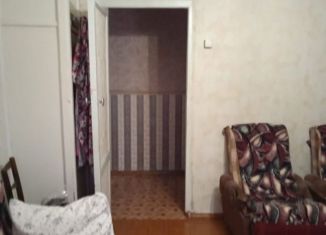 Продам 2-комнатную квартиру, 52 м2, Катав-Ивановск, улица Степана Разина, 18