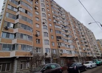 Сдам в аренду 2-комнатную квартиру, 52 м2, Москва, Святоозёрская улица, 24, метро Некрасовка