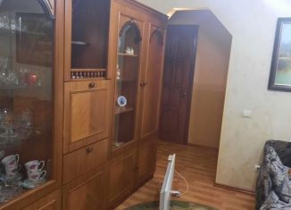 Сдам 3-ком. квартиру, 60 м2, Чехов, Молодёжная улица, 4