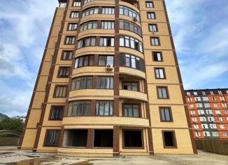 Продается 3-ком. квартира, 154 м2, Дагестан, проспект Амет-Хана Султана, 37