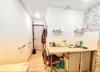 Продам 3-комнатную квартиру, 61 м2, Москва, Туристская улица, 18