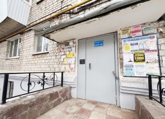 Продается 2-комнатная квартира, 43 м2, Екатеринбург, улица Бажова, 223, метро Площадь 1905 года