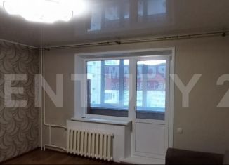 Продажа 3-ком. квартиры, 70 м2, Новоалтайск, 8-й микрорайон, 28