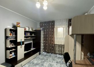 Продаю 1-комнатную квартиру, 35 м2, Волгоград, улица Академика Богомольца, 6