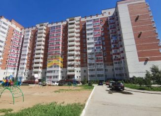 Продам 2-ком. квартиру, 63.1 м2, Омск, Центральный округ, 21-я Амурская улица, 25к1