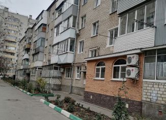 Продается двухкомнатная квартира, 44 м2, Батайск, улица Белинского, 34