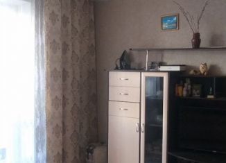 Продаю 2-ком. квартиру, 54 м2, Барнаул, улица Попова, 102