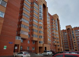 Сдается в аренду 1-комнатная квартира, 36 м2, Красноярск, Семафорная улица, 335А