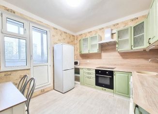 Сдаю в аренду 3-ком. квартиру, 83 м2, Москва, Фестивальная улица, 51к1