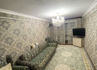 Продам 3-ком. квартиру, 65 м2, Каспийск, проспект М. Омарова, 4