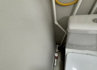 Продаю торговую площадь, 25 м2, город Кизилюрт, улица Гагарина, 62