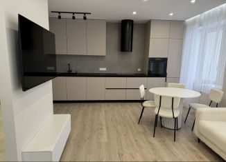 Продажа трехкомнатной квартиры, 68 м2, Калуга, Минская улица, 40