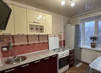 Сдача в аренду 4-комнатной квартиры, 51.6 м2, Татарстан, улица Королёва, 8А