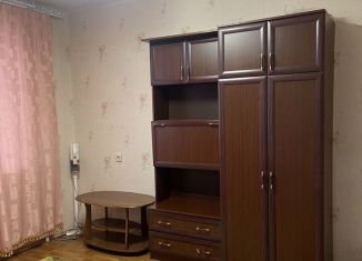 Сдаю в аренду 1-ком. квартиру, 25 м2, Ульяновск, улица Репина, 55