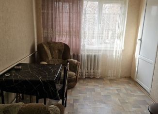 Продается 2-ком. квартира, 57 м2, Владикавказ, проспект Коста, 241