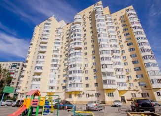 Сдаю в аренду 1-комнатную квартиру, 45 м2, Липецк, улица Космонавтов, 3А