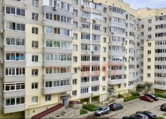 Продажа 2-ком. квартиры, 82 м2, Ярославль, улица Ньютона, 9