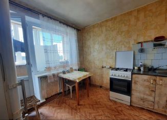 Продам 2-ком. квартиру, 54 м2, Мичуринск, улица Мира, 9